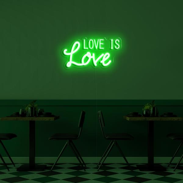 3D neon LED-logo op de muur - Love is Love met afmetingen van 50 cm