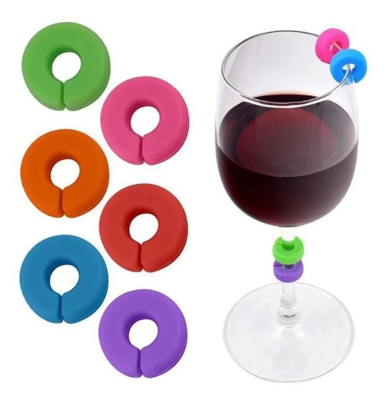 ringen voor wijnglazen, gekleurde etiketten