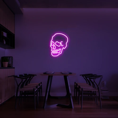 3D gloeiend neon-logo op een schedelmuur