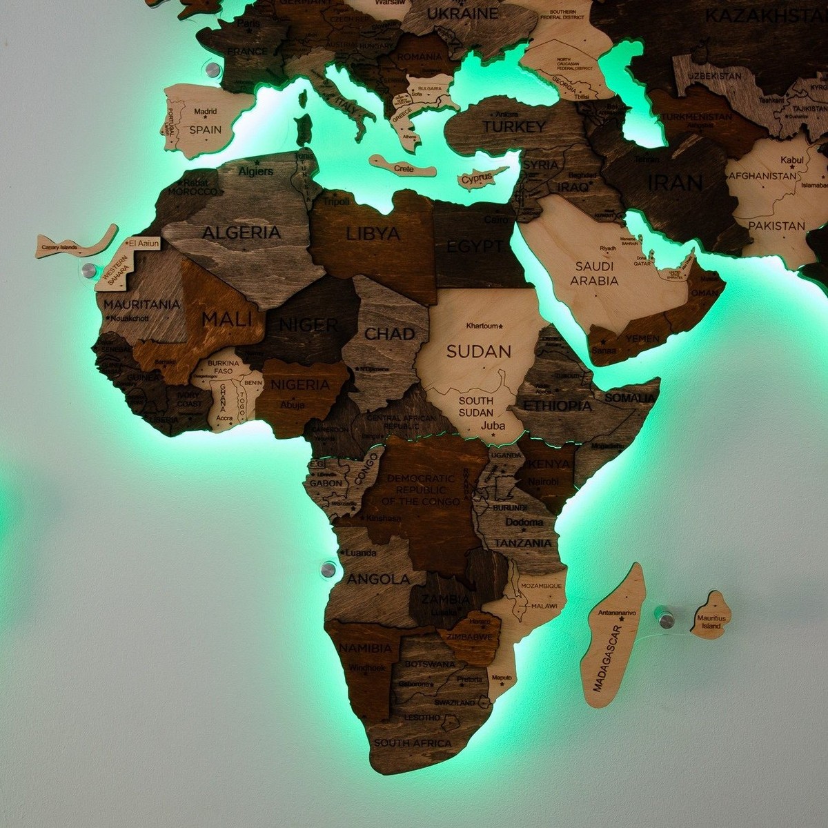 houten wereldkaarten met led-achtergrondverlichting
